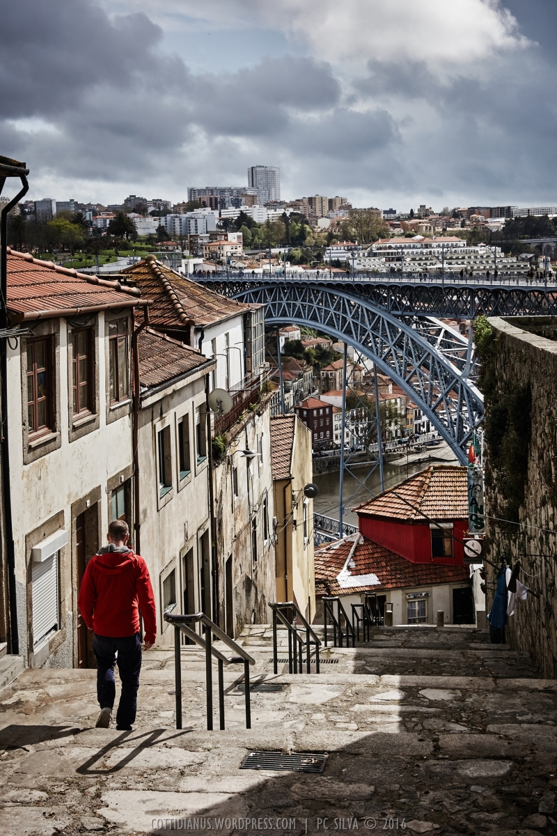 "Alone in the city!" by PC Silva | Porto, Portugal | April'16 | street photography